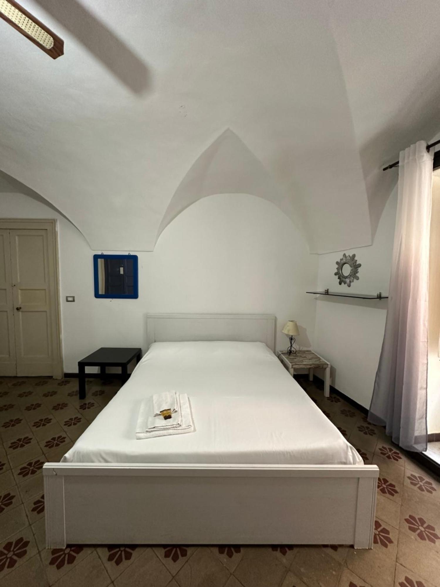 Appartamento Oldtown Centro Storico Catania Exterior photo
