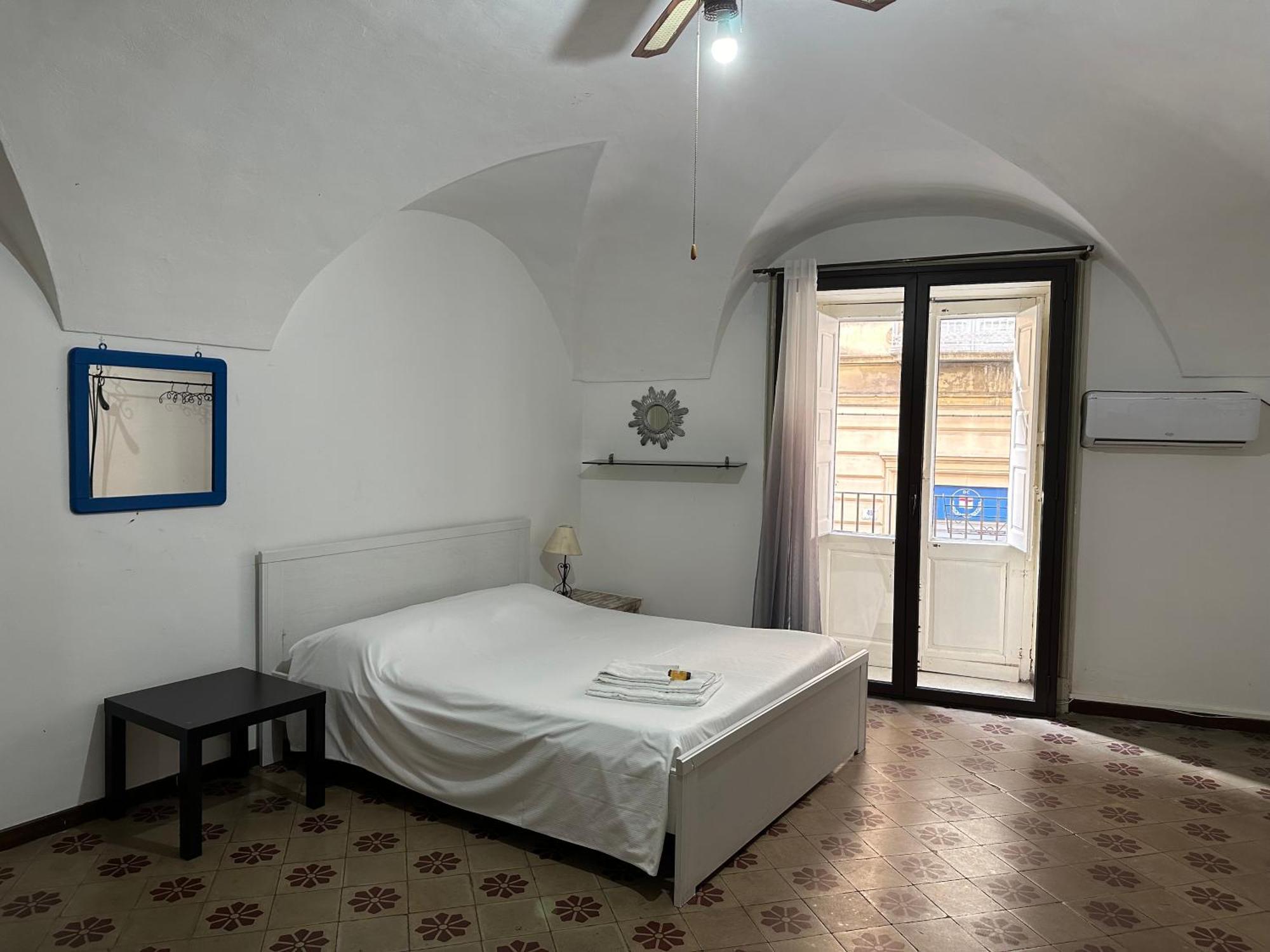 Appartamento Oldtown Centro Storico Catania Exterior photo